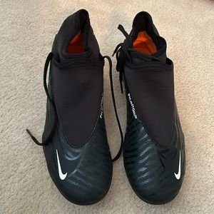 Nike Phantom gx soccer cleats